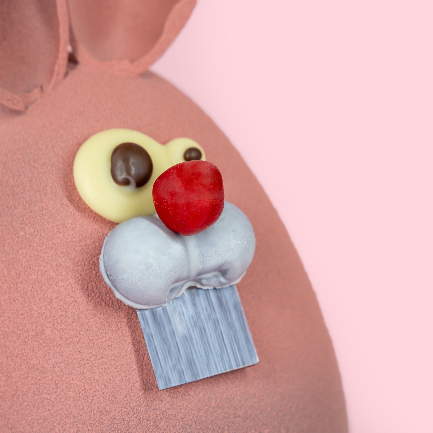 Hill St. Chocolate Bonnie the Rabbit (Collection from store only)