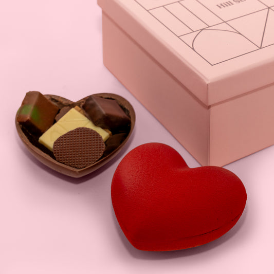 Hill St. Chocolate Valentine's Heart - Size 1 (Collection only)