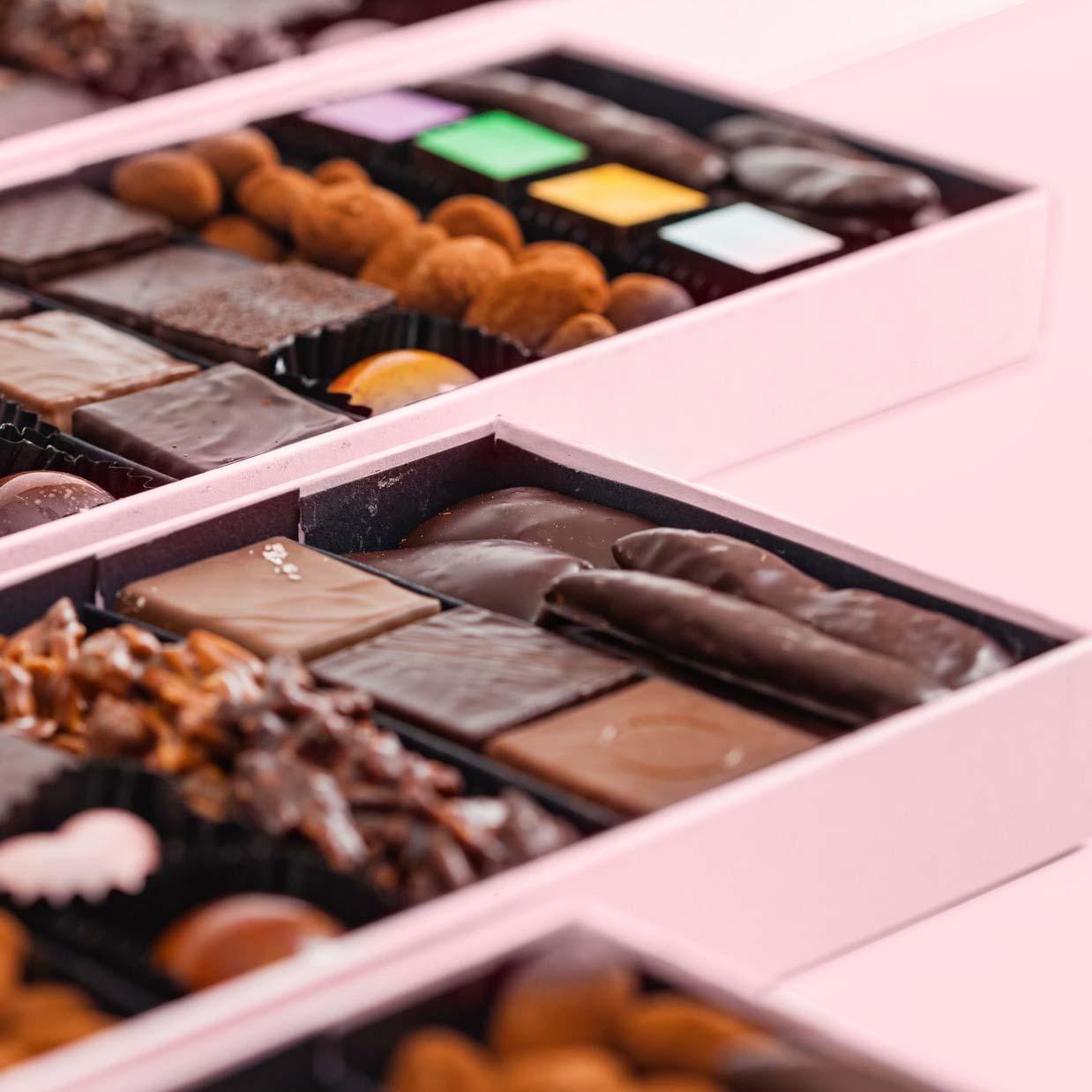 Hill St. Luxury Chocolate Box - Ready for Christmas