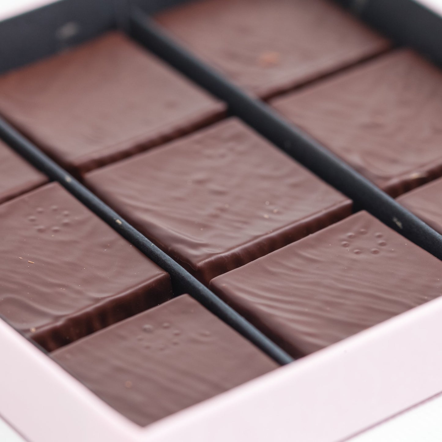 Hill St. Venezuelan 72% Dark Chocolate Ganache - 9 pieces