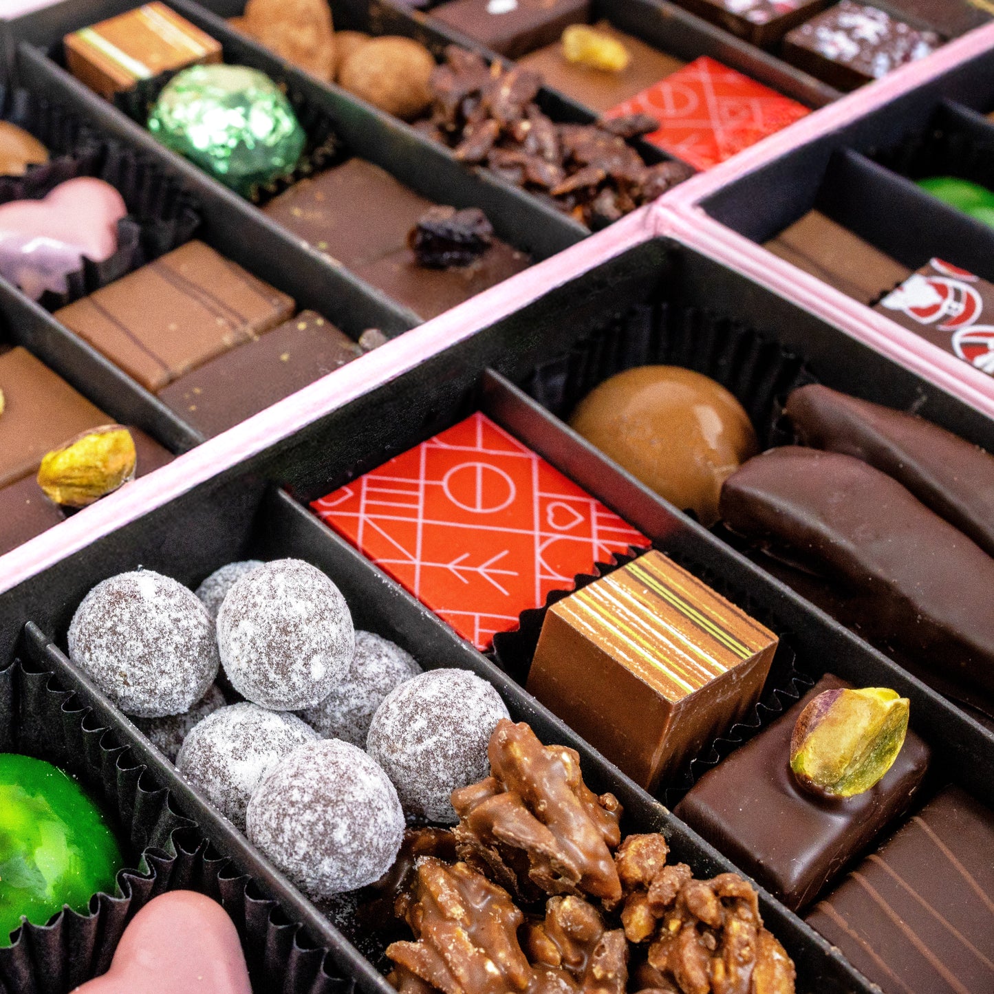 Hill St. Luxury Chocolate Box - Ready for Christmas