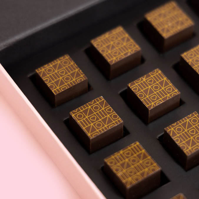 Dark chocolate Fresh lime caramel ganache cubes - 16 pieces
