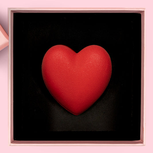 Hill St. Chocolate Valentine's Heart - Size 1 (Collection only)