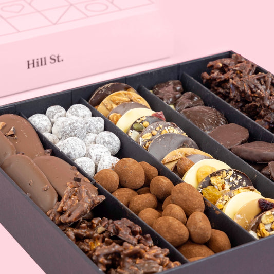 Hill St. Gourmet Selection Box 850g