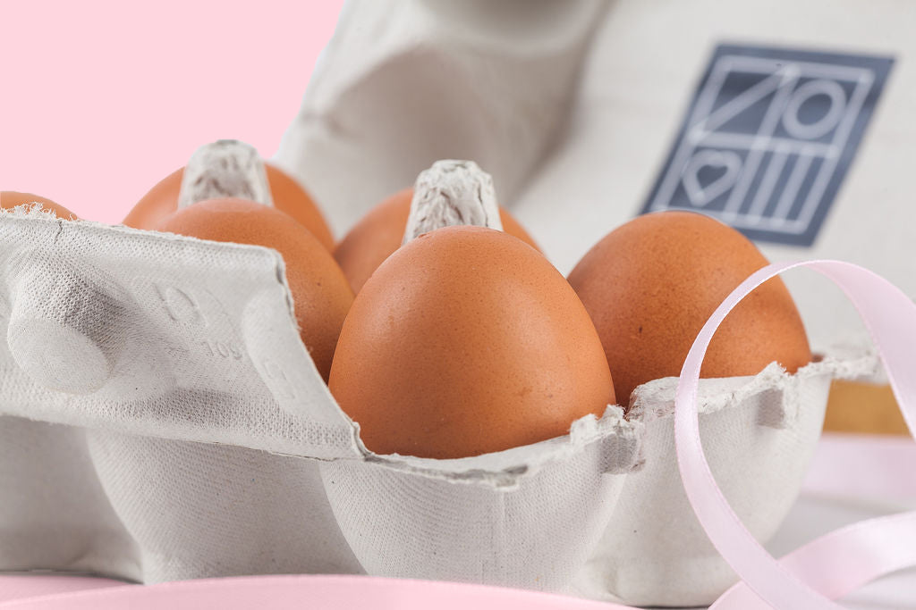 Praline Egg Box - (6) Milk or Dark or Mixed