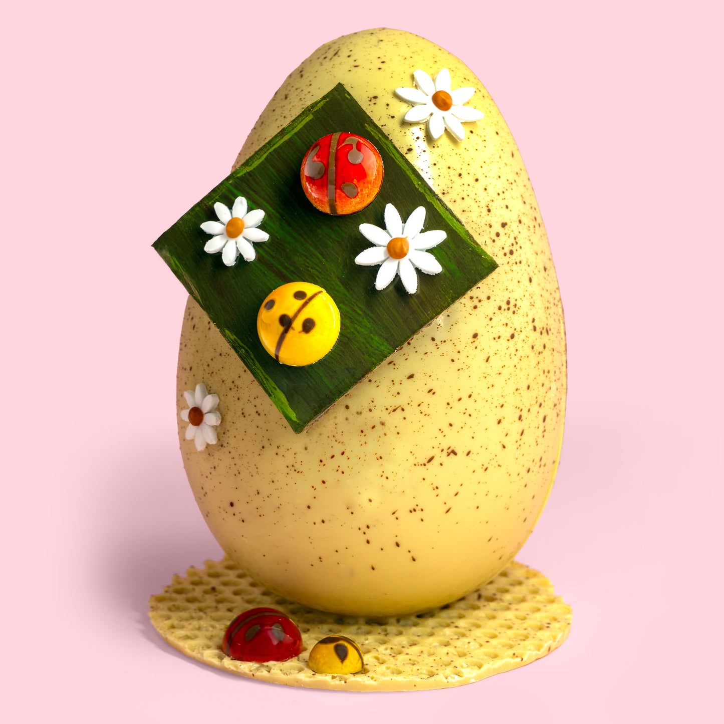 Hill St. White Chocolate Filled Easter Eggs - Three Sizes  (Collection from store only)