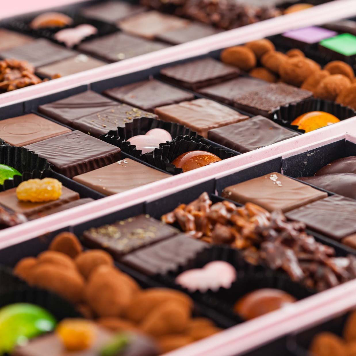 Hill St. Luxury Chocolate Box - Ready for Christmas