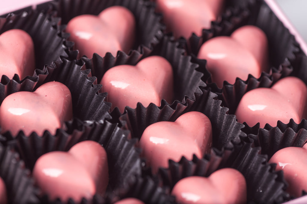 A Hill St. Luxury Chocolate Box of 16 Hearts